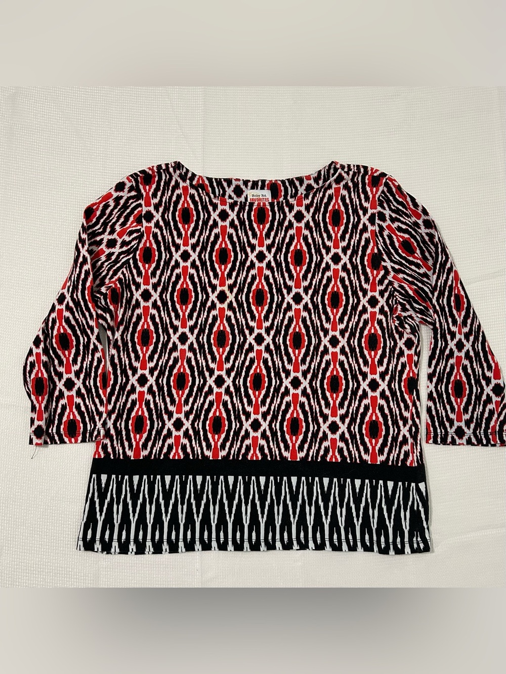 Ruby Rd. Red Black White Geometric Long Sleeve Top
